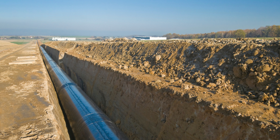 natural-gas-pipeline-construction-site
