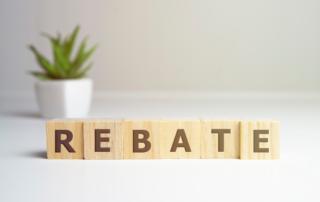 rebate-concept-letters-on-wooden-blocks